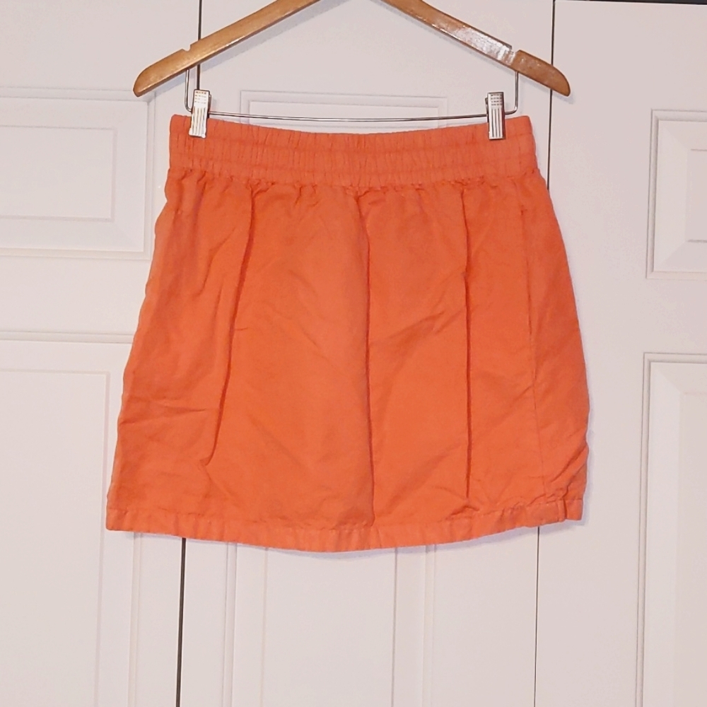 Skirt - Picture 2 of 2